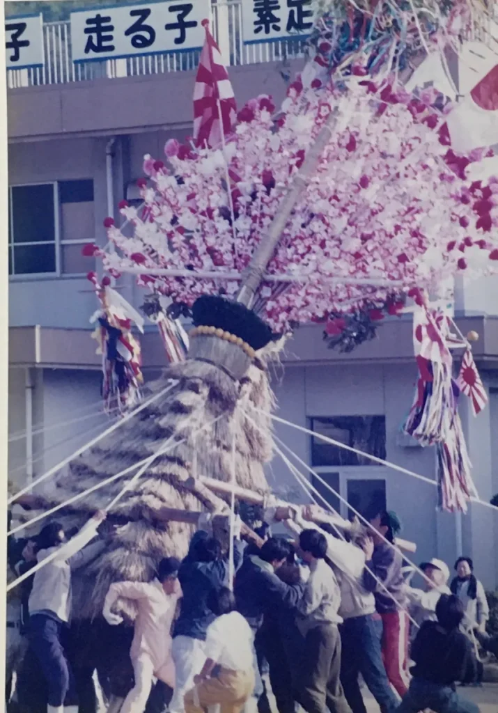 地域と人の温もりが今も心に残る 能登原のとんど祭り